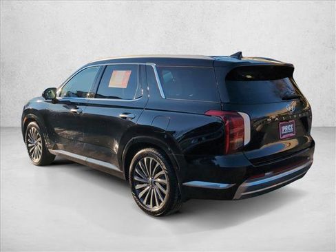 Used 2024 Hyundai Palisade Calligraphy image 7