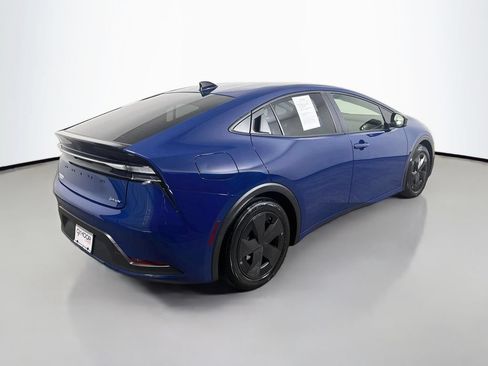 Certified 2026 Toyota Prius Plug-In Hybrid FWD image 7