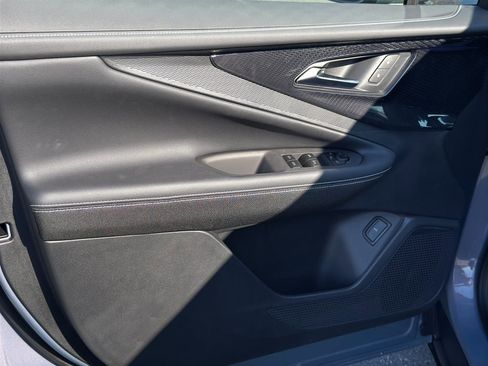 New 2026 Chevrolet Blazer EV LT image 10