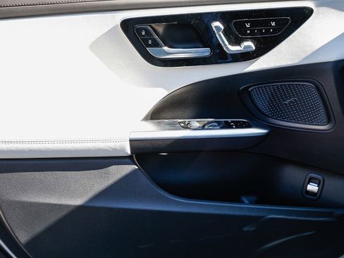 New 2026 Mercedes-Benz C 300 Sedan image 21