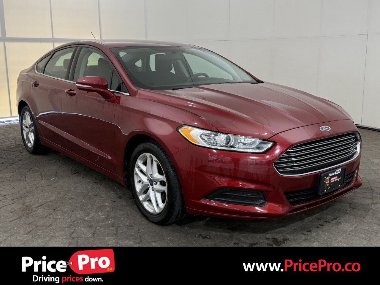 Used 2014 Ford Fusion SE FWD image 1