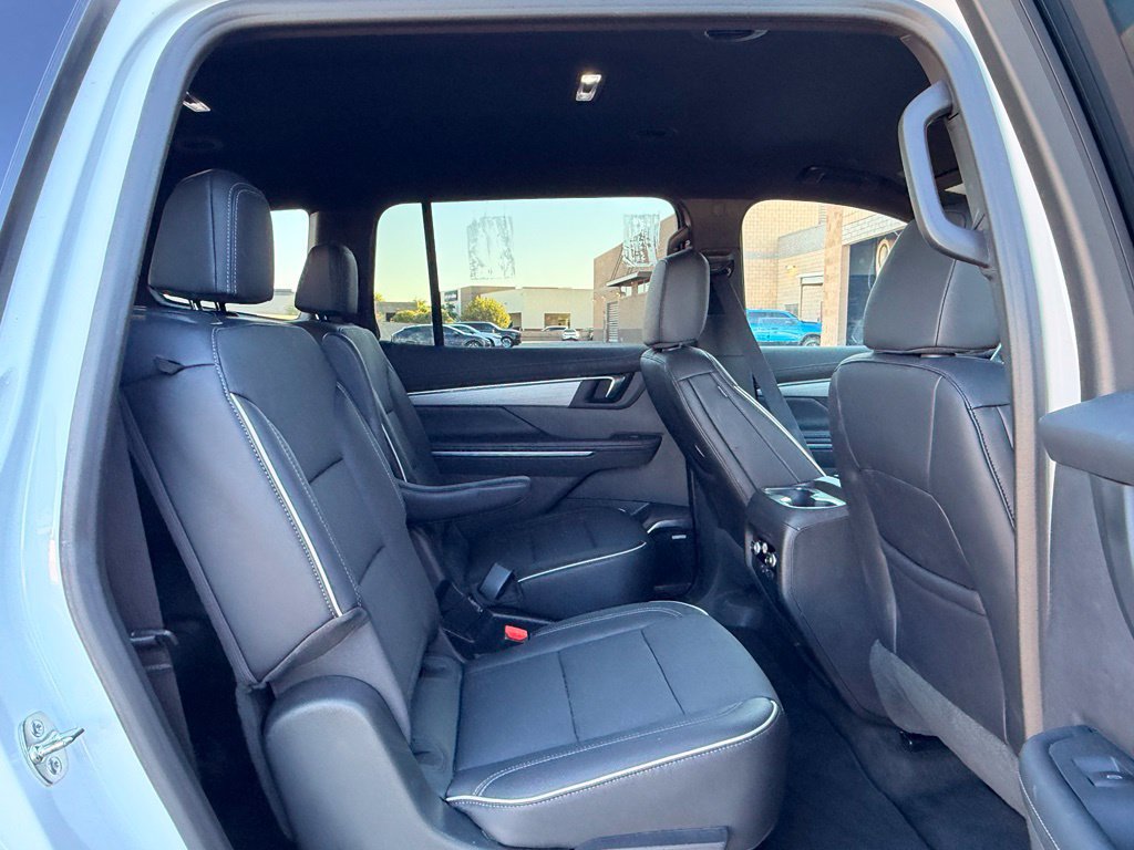 Used 2026 Buick Enclave Preferred FWD image 16