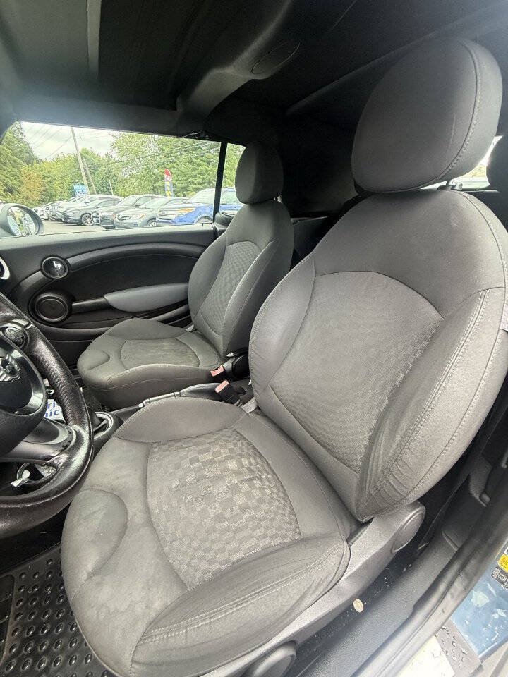 Used 2011 MINI Cooper Convertible FWD image 13