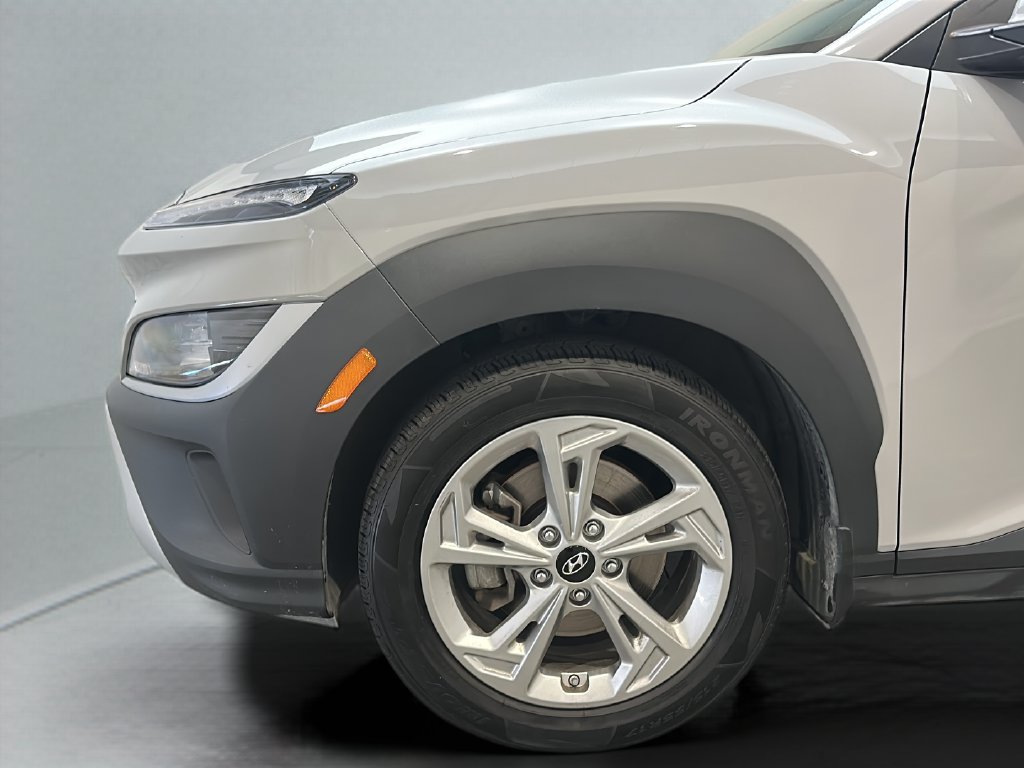 Used 2022 Hyundai Kona SEL w/ Convenience Package AWD/4WD image 10