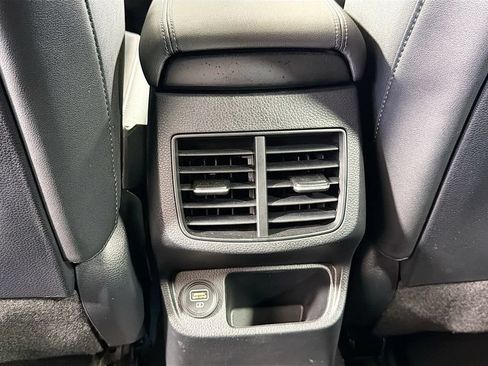 Used 2022 Kia Seltos S AWD/4WD image 27