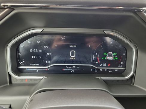 Used 2023 GMC Sierra 1500 AT4 w/ Technology Package AWD/4WD image 23