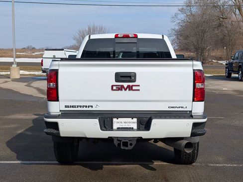 Used 2019 GMC Sierra 3500 Denali image 5