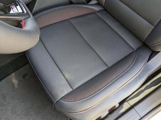 New 2025 Chevrolet Equinox EV RS video 4