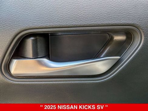 Certified 2025 Nissan Kicks SV AWD/4WD image 12
