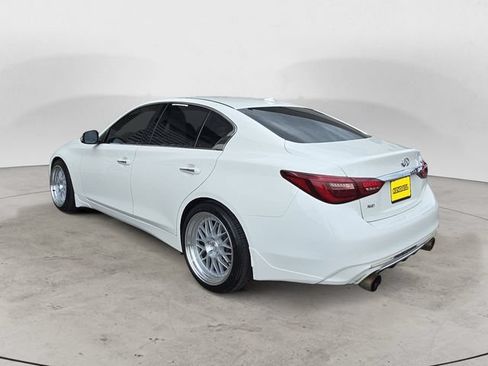 Used 2018 INFINITI Q50 Luxe w/ All Weather Package (L96) AWD/4WD image 7