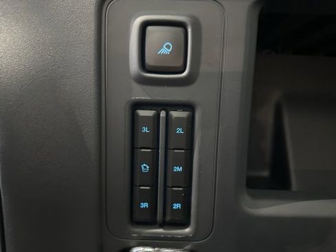 New 2025 Ford Expedition Active image 59