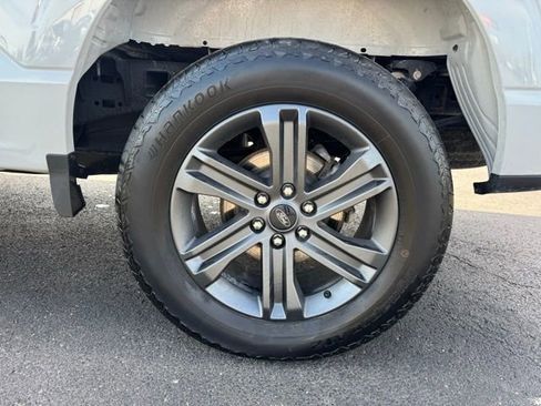 Used 2023 Ford F150 Lariat w/ Equipment Group 502A High image 17