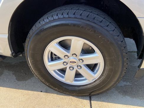 Used 2022 Ford F150 XLT w/ Equipment Group 301A Mid RWD image 35