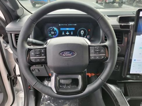 New 2025 Ford F150 Lightning Platinum image 28