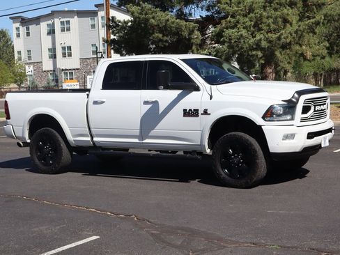 Used 2018 RAM 2500 Laramie w/ Sport Appearance Group AWD/4WD image 2