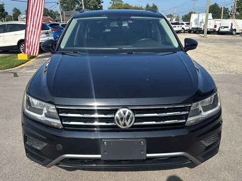 Used 2018 Volkswagen Tiguan SE w/ Panoramic Sunroof Package AWD/4WD image 24