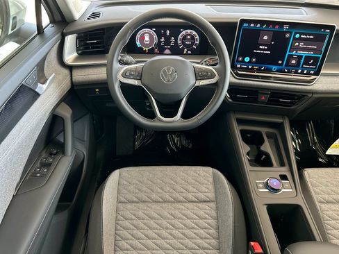 Certified 2026 Volkswagen Tiguan S FWD image 33