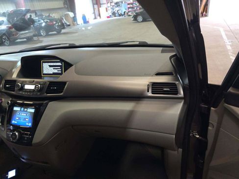 Used 2016 Honda Odyssey EX-L image 15