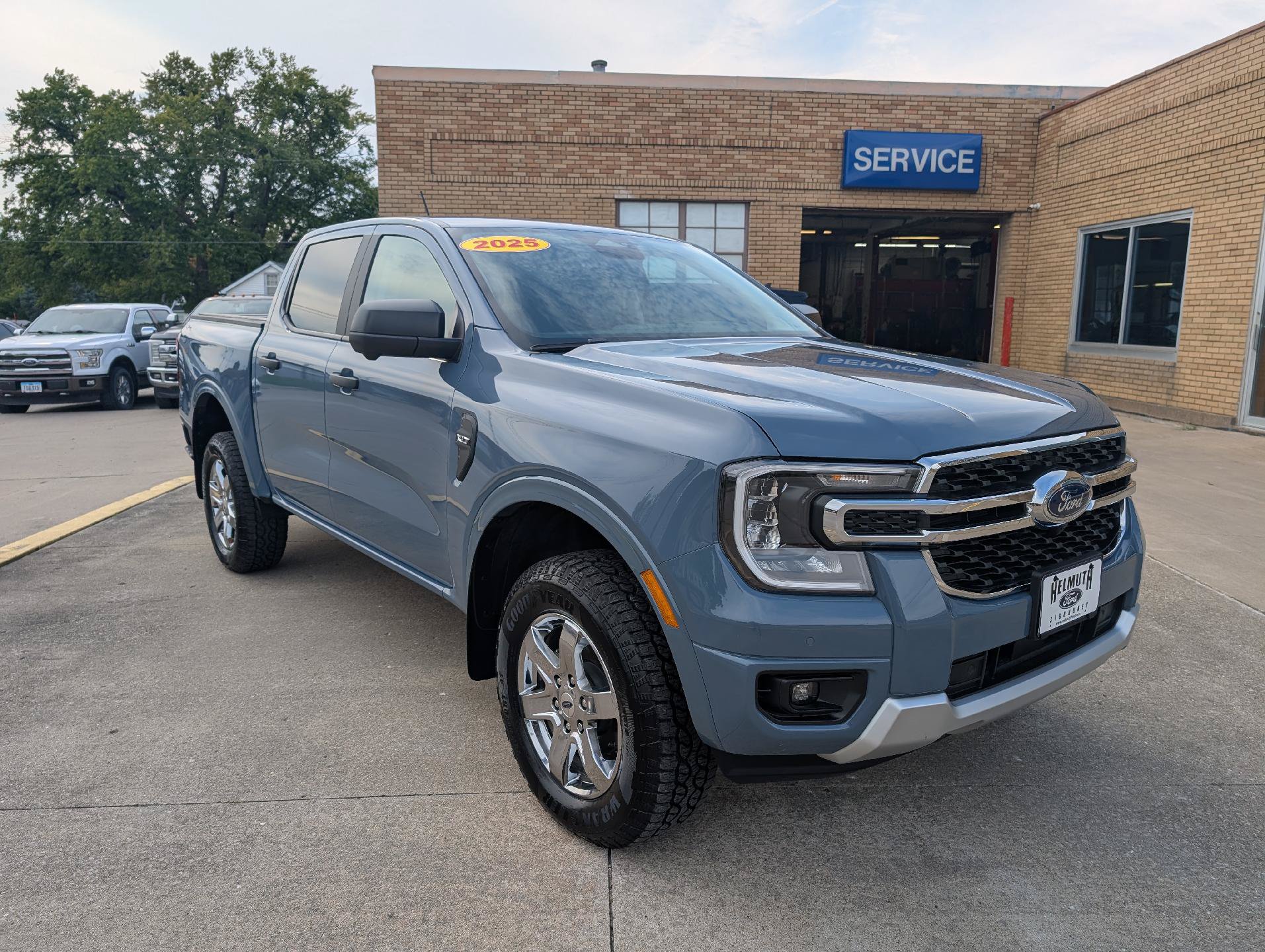 Used 2025 Ford Ranger XLT w/ Technology Package AWD/4WD image 4