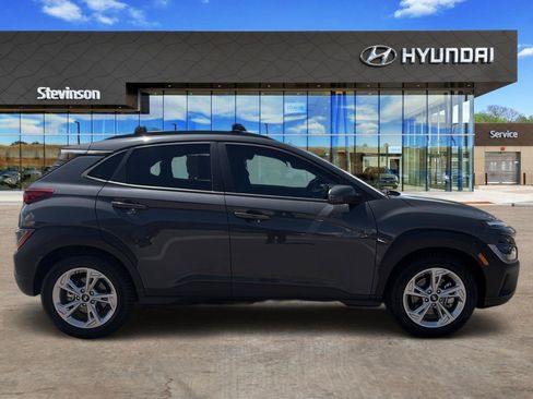 Certified 2023 Hyundai Kona SEL w/ Convenience Package AWD/4WD image 4