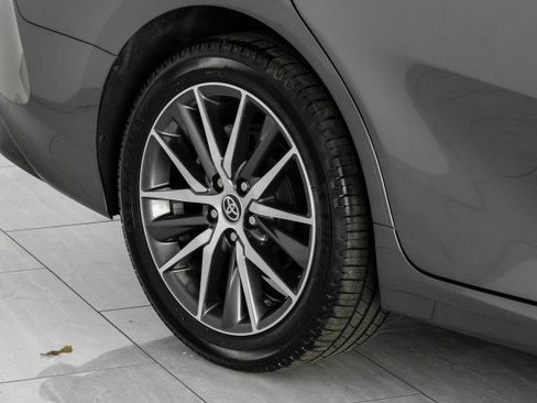Used 2022 Toyota Camry XLE AWD/4WD image 54