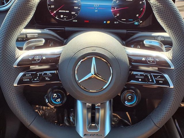 New 2026 Mercedes-Benz GLA 35 AMG 4MATIC image 8