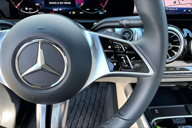 Certified 2026 Mercedes-Benz GLB 250 4MATIC image 11