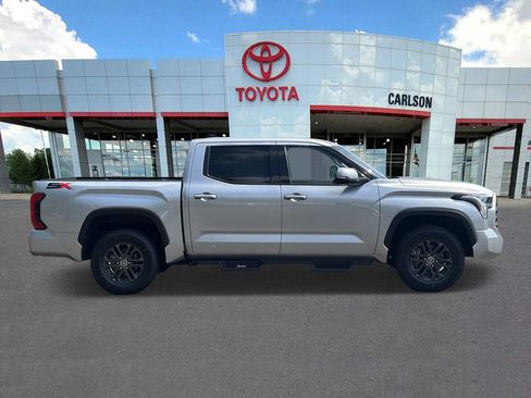 Used 2023 Toyota Tundra SR5 w/ SR5 Convenience Package AWD/4WD image 7
