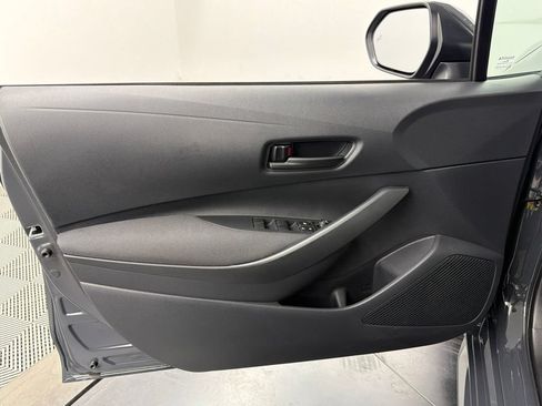Used 2026 Toyota Corolla LE FWD image 19