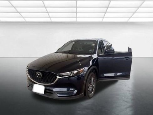 Used 2020 MAZDA CX-5 Touring image 4