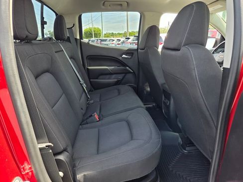 Used 2016 Chevrolet Colorado LT w/ LT Convenience Package RWD image 15