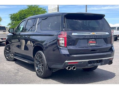 Used 2024 Chevrolet Suburban Premier w/ Max Trailering Package AWD/4WD image 13