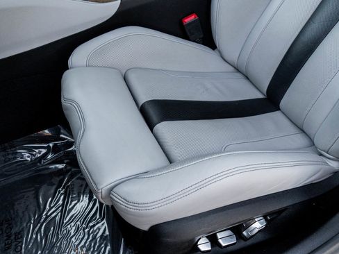 Used 2021 BMW M5 w/ Executive Package image 20