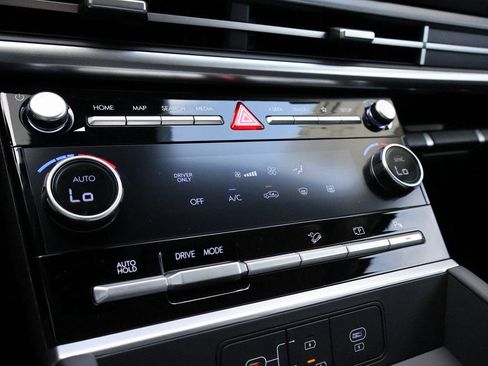 New 2026 Hyundai Santa Fe SE image 38