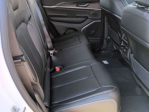 New 2026 Jeep Grand Cherokee Limited w/ Trailer Tow Package image 30