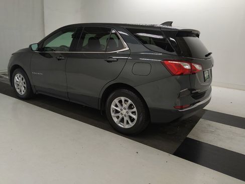 Used 2020 Chevrolet Equinox LT w/ Driver Convenience Package FWD image 3