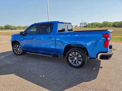Used 2025 Chevrolet Silverado 1500 LT w/ Texas Edition Plus RWD image 5