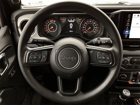 Used 2026 Jeep Wrangler Sport image 12