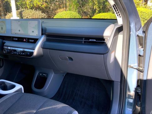 Used 2023 Hyundai Ioniq 5 SE image 16