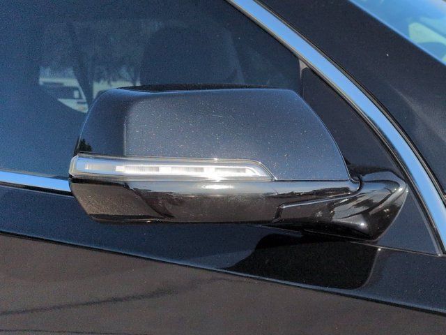 Used 2020 Chevrolet Traverse LT FWD image 11