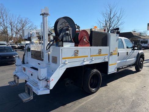 Used 2015 Ford F550 4x4 Crew Cab Super Duty image 7