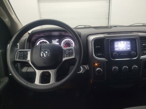 Used 2021 RAM 1500 Classic SLT image 22