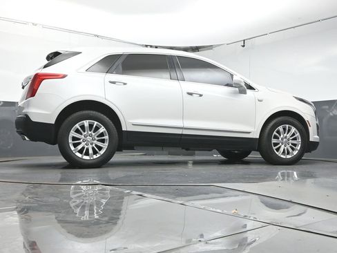 Used 2018 Cadillac XT5 FWD w/ LPO, Wheel Lock Package image 37