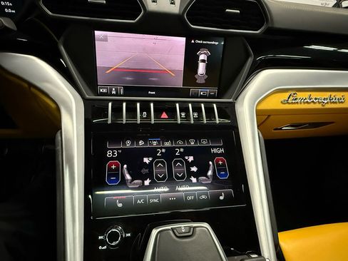 Used 2019 Lamborghini Urus image 91