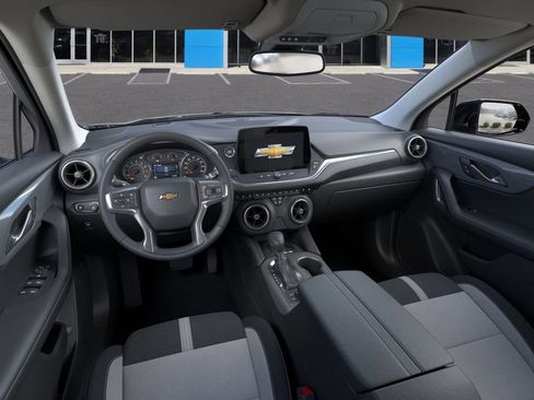 New 2026 Chevrolet Blazer LT w/ Convenience Package FWD image 15