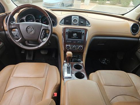 Used 2017 Buick Enclave Leather w/ Enclave Tuscan Edition FWD image 18