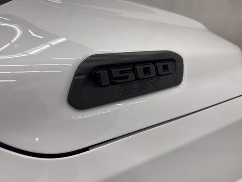 New 2025 RAM 1500 Big Horn image 32