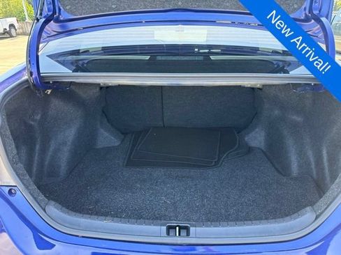 Used 2018 Toyota Corolla SE FWD image 9