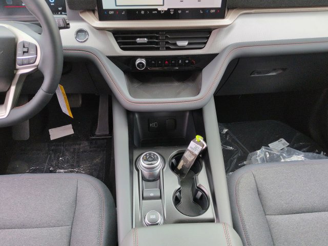 New 2026 Ford Explorer Active RWD image 19