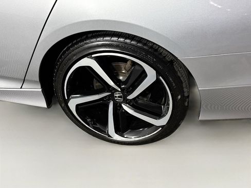 Used 2021 Honda Accord Sport Special Edition image 5
